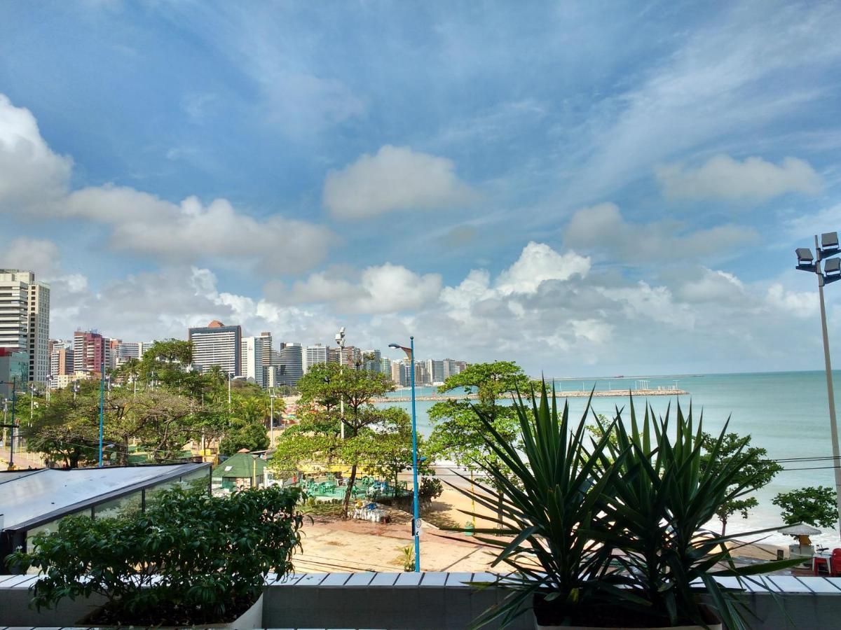Flat Particular No Blue Tree Fortaleza Luaran gambar